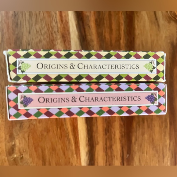 2 Decks of Playing Cards White Wine and Red Wine Varietal Information - Picture 2 of 7